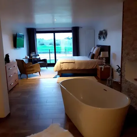 Bed & Breakfast Emille Et Nuits Merignies